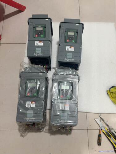 施耐德变频器 ATV610U40N4，4.0千瓦，380伏，议价商品