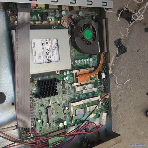 工控主板带i5 3210M 笔记本CPU SR0MZ 4，功能完好，议价商品