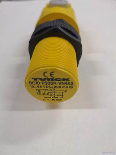 二手TURCK接近开关BC10-P30SR-VN4X2实物拍议价商品