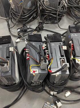 信捷DS5L-20P7-PTA，电机MS5H-80STE-C议价商品