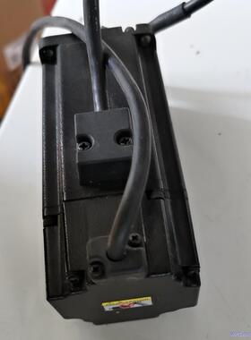 施耐德伺服电机，BCH0602O11A1C，成色八成新，功能议价商品