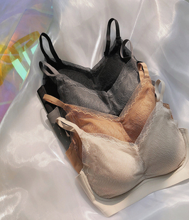 LANGBOOM  超好穿你一定要买  无钢圈养肤侧收聚拢内衣