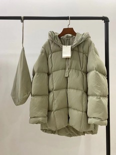 北欧风经典款廓形羽绒服（短款）