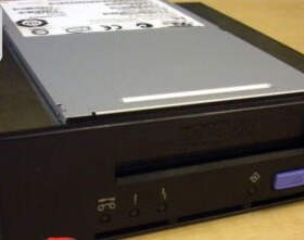 IBM 5619 23R9723 23R9722 46C2689 46C2688 DAT160 SAS 磁带机