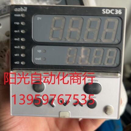 山武温控SDC36-C36TCOUA1200温控二手拆机