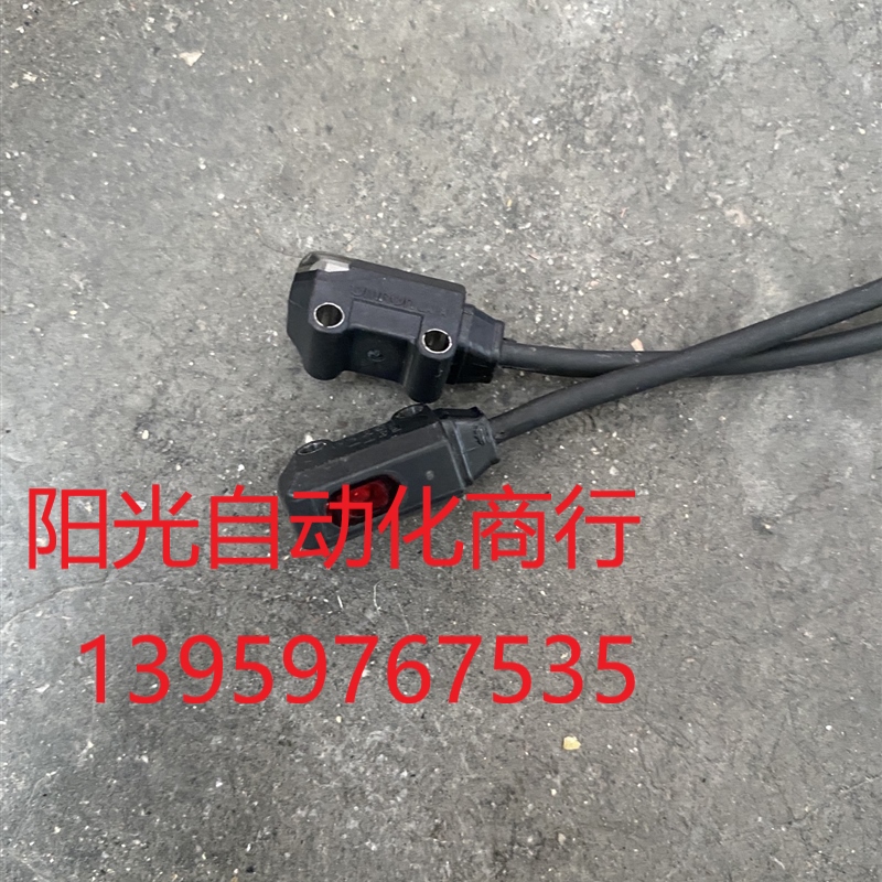 欧姆龙,对射型开关光电传感器E3T-ST11/12/13/1