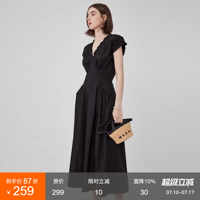 范洛Fano 法式V领泡泡袖连衣裙女设计感2025夏季新款褶皱收腰裙子