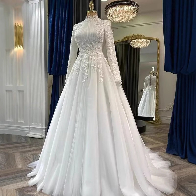 定制wedding dress欧美拖尾高端珠绣婚纱2026新款圆领长袖婚纱