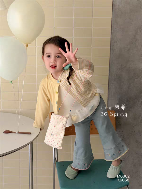 萌希女童裤子春装2026洋气时髦宝宝休闲长裤春秋季儿童牛仔喇叭裤,童装/婴儿装/亲子装,T恤,淘宝优惠券,粉丝福利购,淘宝优惠卷