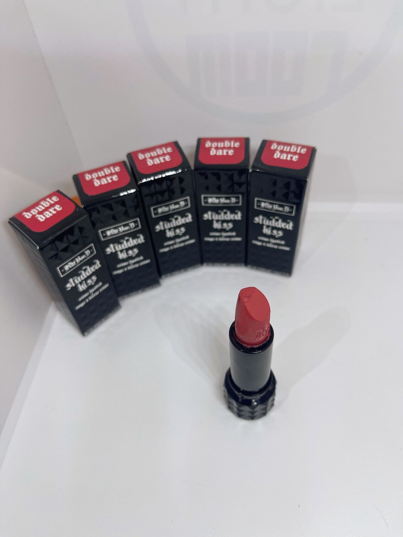 美代微瑕运损包邮Kat Von D哑光KVD黑管铆钉口红唇膏Double Dare