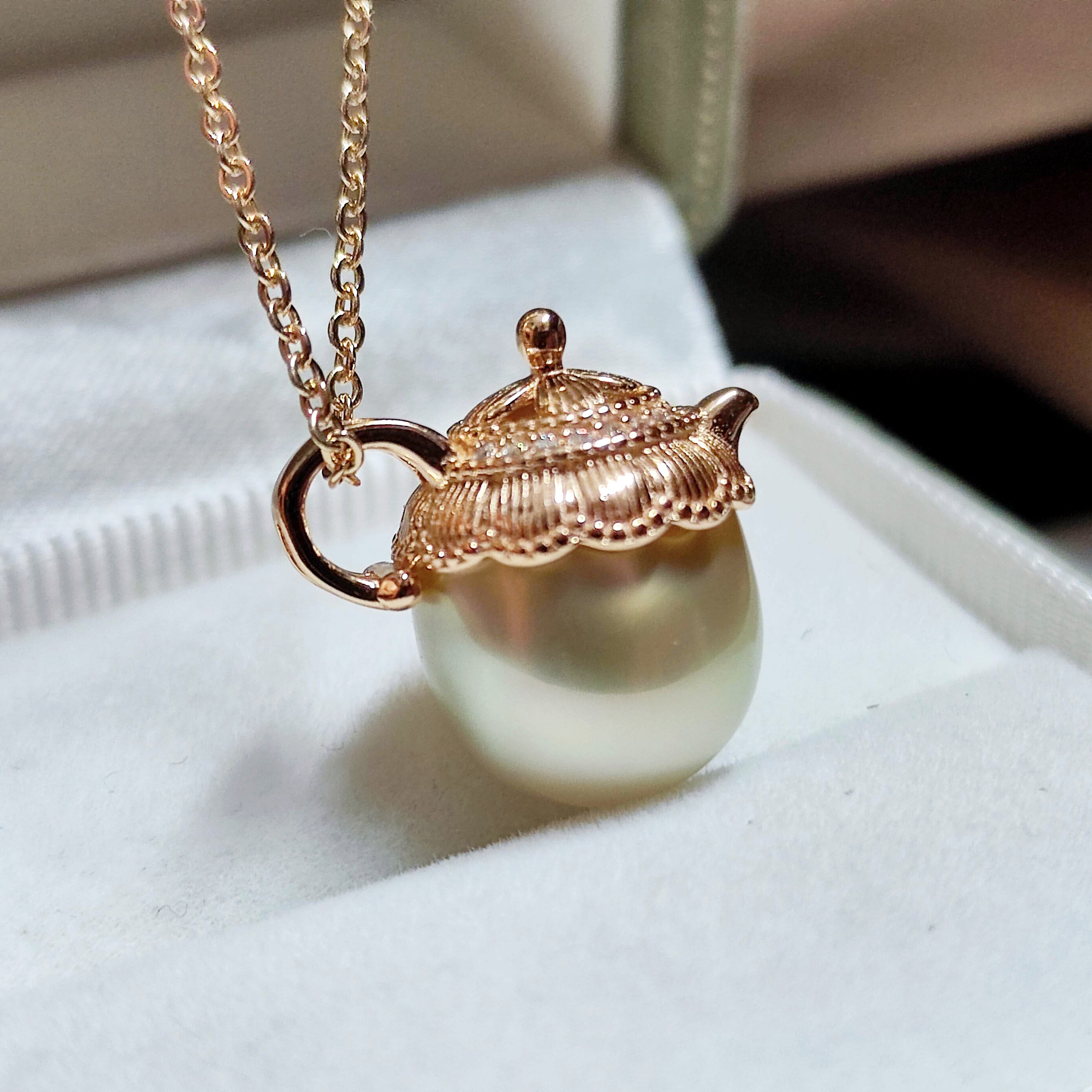 天然色海水南洋茶金珠珍珠茶壶吊颈饰