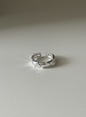 银色戒指女高级感韩国小香风松弛感老钱风线条戒指叠戴开口