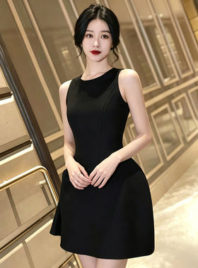 法式高级感小黑裙气质收腰显瘦连衣裙夏花苞裙名媛生日派对小礼裙