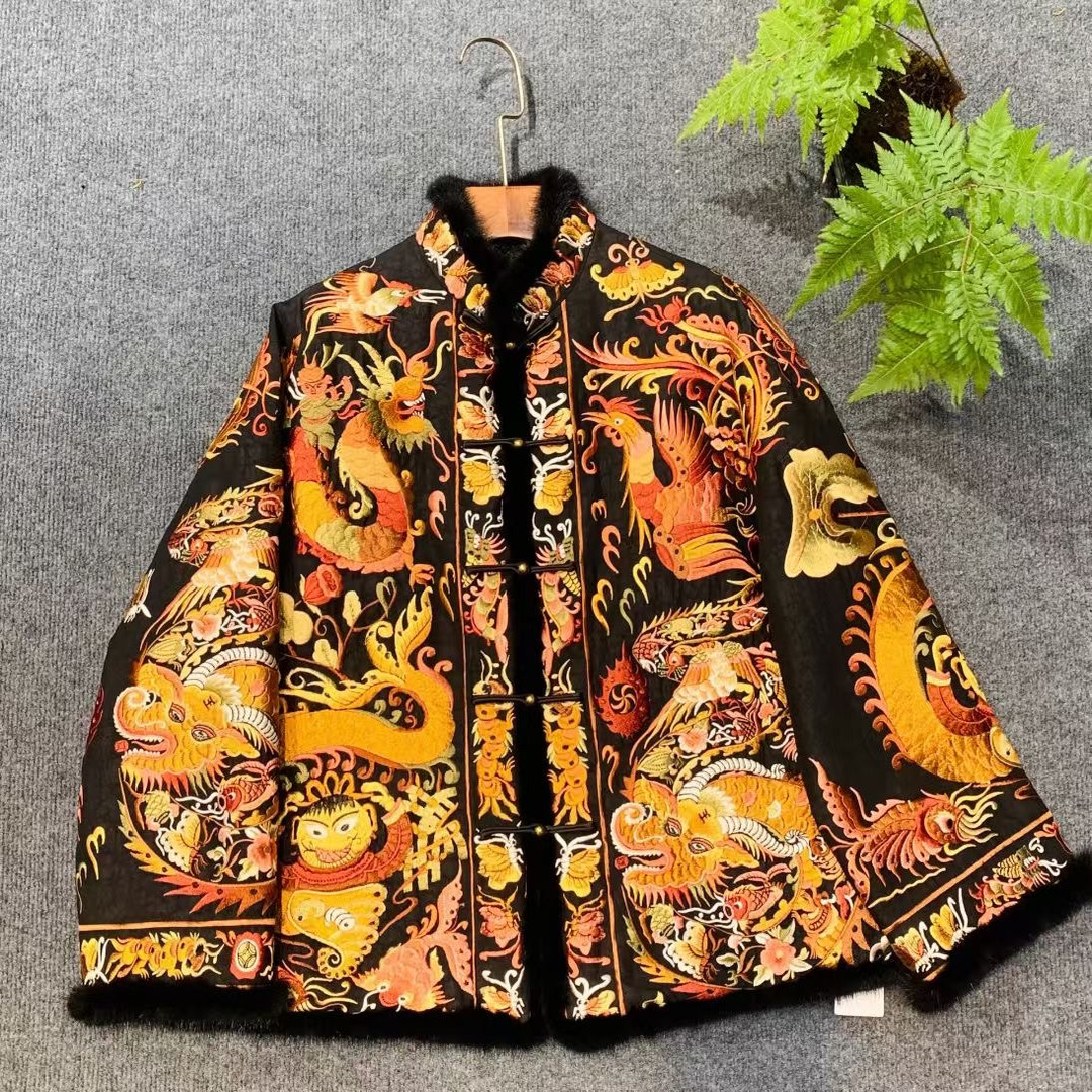 2025新款国风重工刺绣上衣