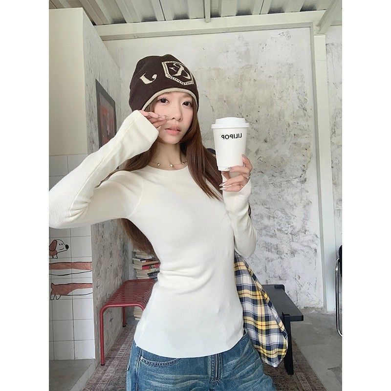 白色内搭打底衫圆领套头长袖针织衫毛衣女装秋季百搭显瘦休闲上衣