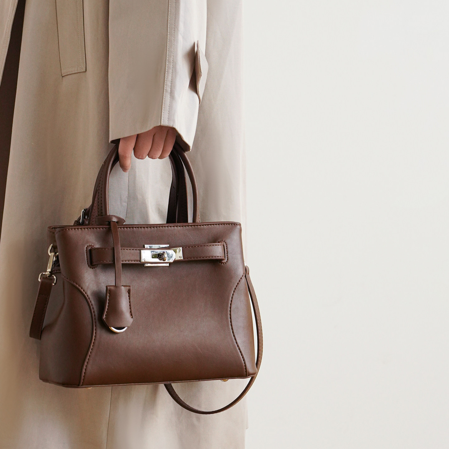 轻奢包包女2026新款复古小众凯莉包大容量质感通勤手提单肩斜挎包,箱包皮具/热销女包/男包,通用款女包,淘宝优惠券,粉丝福利购,淘宝优惠卷