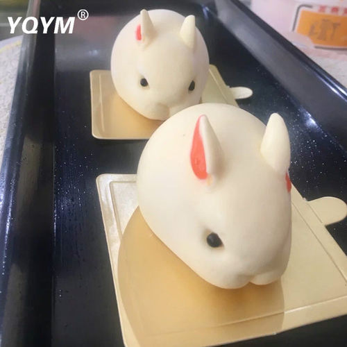 卡通硅胶模具小兔子小猪硅胶模具
