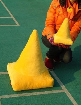 荷乐玩具heleworld僵尸系列路锥毛绒玩具2010年原版小号