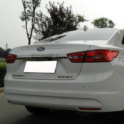 适用长安福特15-20福睿斯后标志尾门标后备箱英文字母ESCORT字标