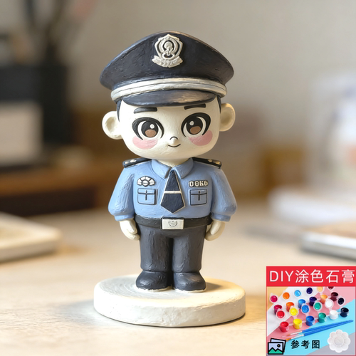 车载模型装饰品警察公仔玩偶摆件