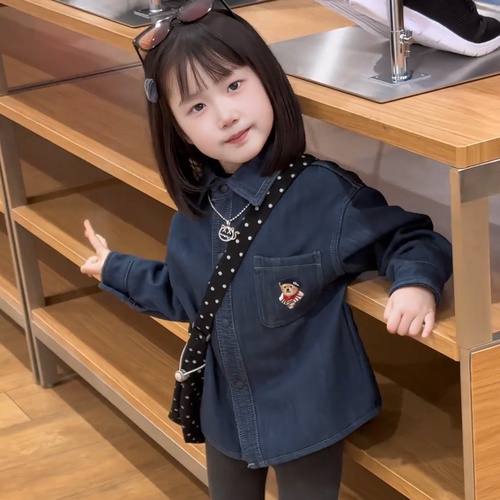 儿童加绒衬衣2026新款秋冬男女童保暖牛仔衬衣加厚加绒棉服外套