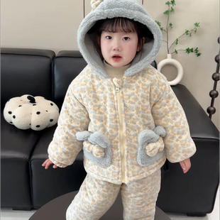 儿童棉服新款三层夹棉加绒外穿连帽家居服套装加厚保暖洋气冬装