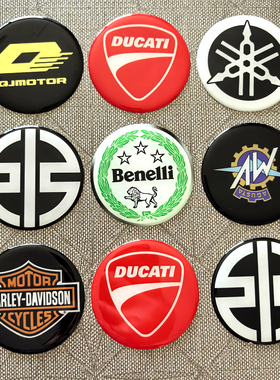 适用于钱江摩托赛600RS改装油箱贴标雅马哈杜卡迪哈雷贝纳利56mm