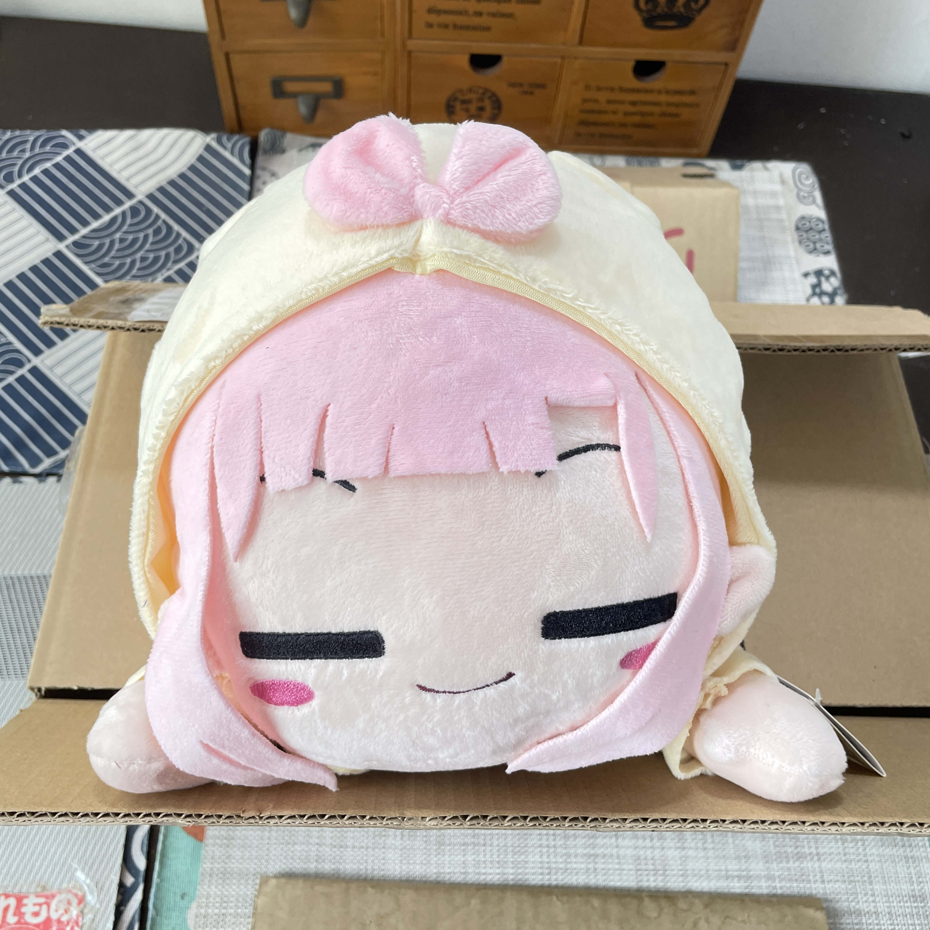 现货 正品 辉夜大小姐想让我告白 藤原千花 BIG 睡觉款 毛绒公仔