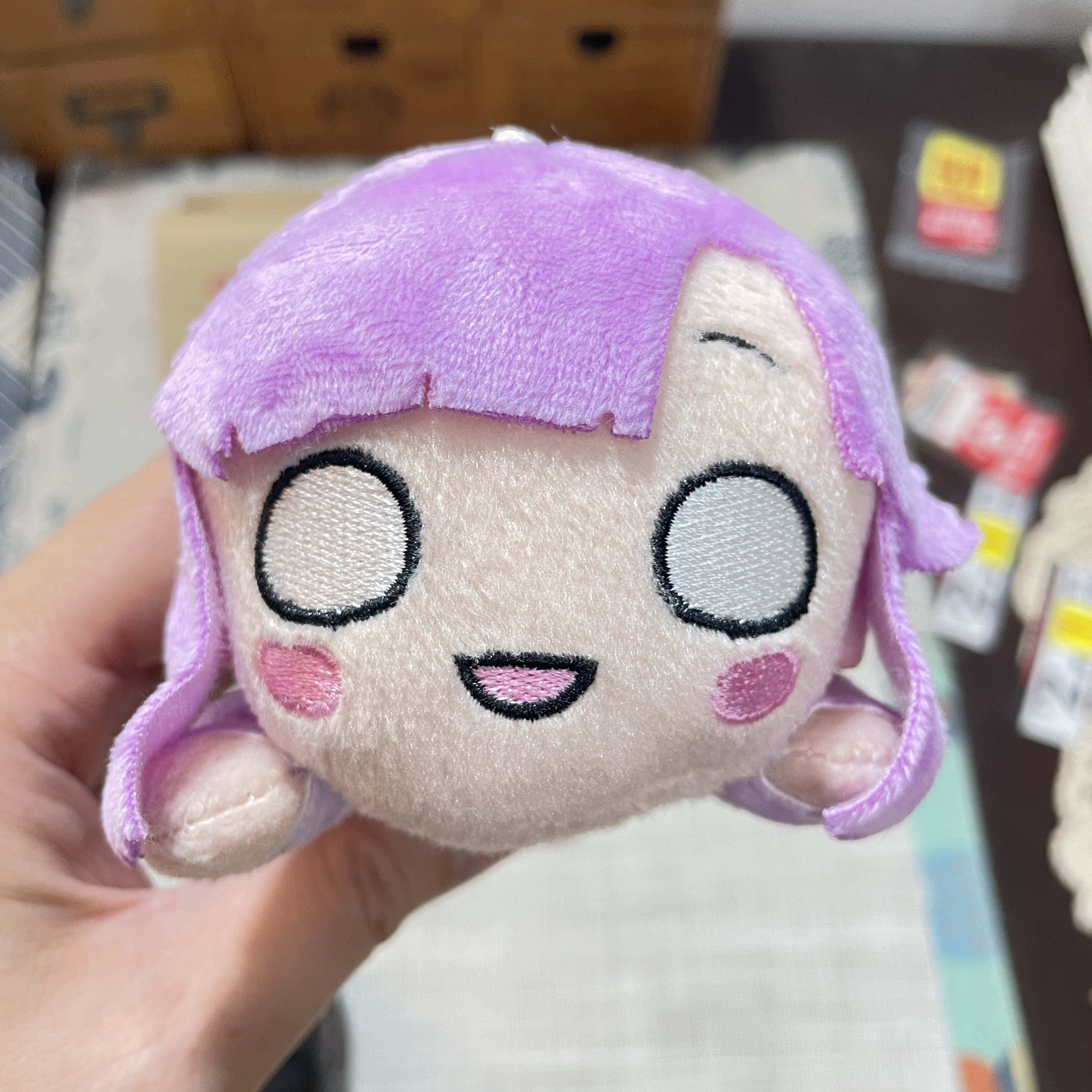 现货 莲之空 安养寺姬芽 毛绒公仔 挂件趴趴 SEGA  Mascot 约12cm