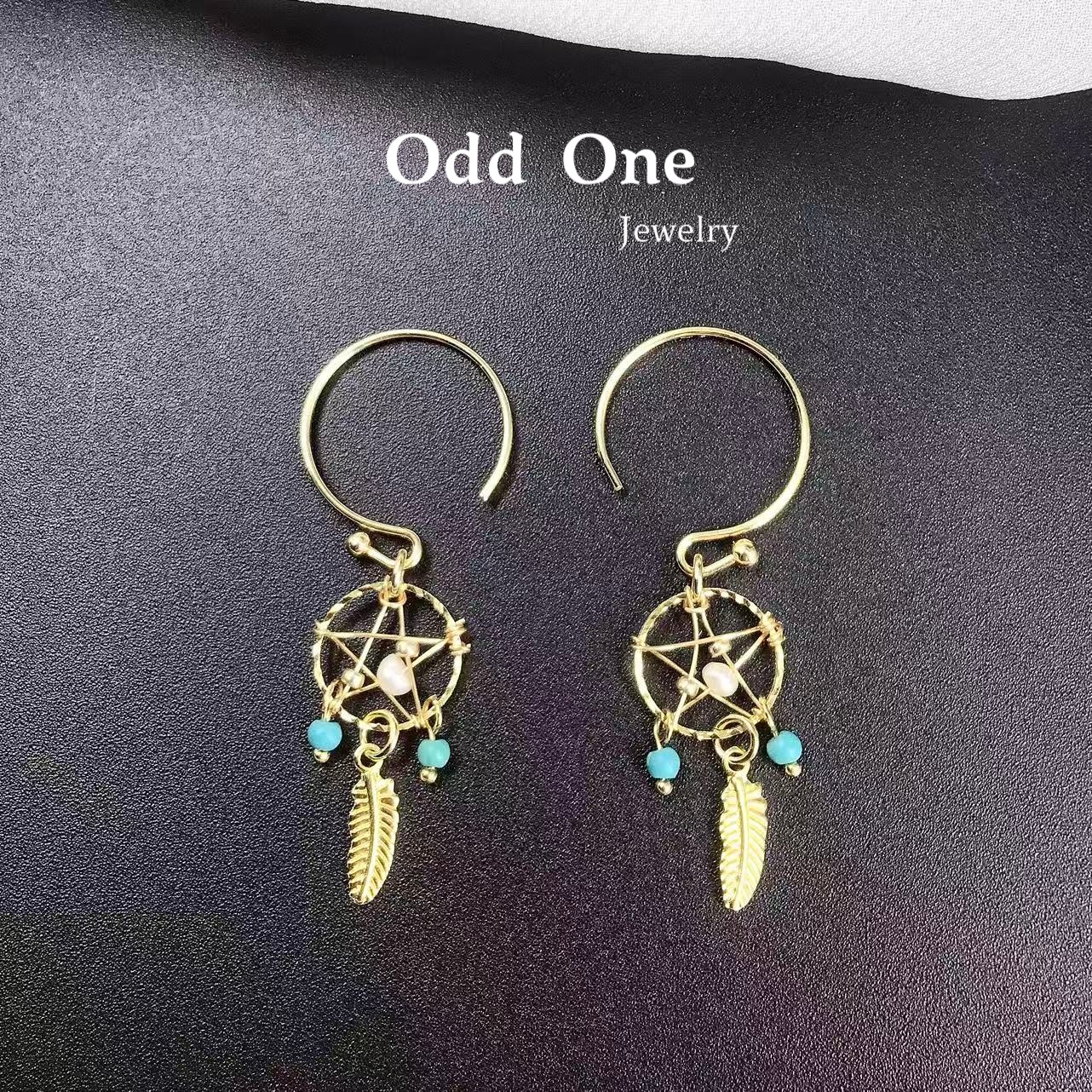 Odd One 14K包金大耳耳环