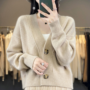 V领短款100%纯羊绒开衫女秋冬款加厚宽松慵懒羊毛衫长袖毛衣外套