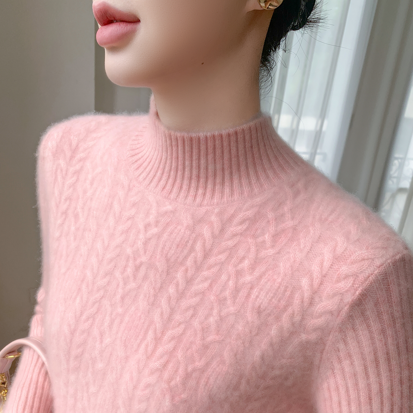 半高领绞花山羊绒衫针织毛衣打底