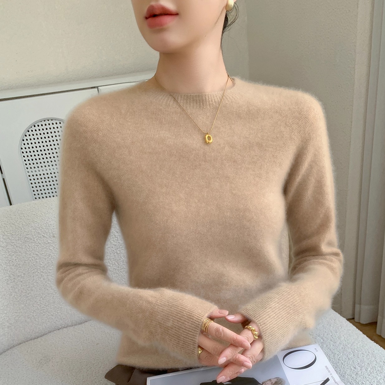 极简圆领山羊绒衫女长袖打底