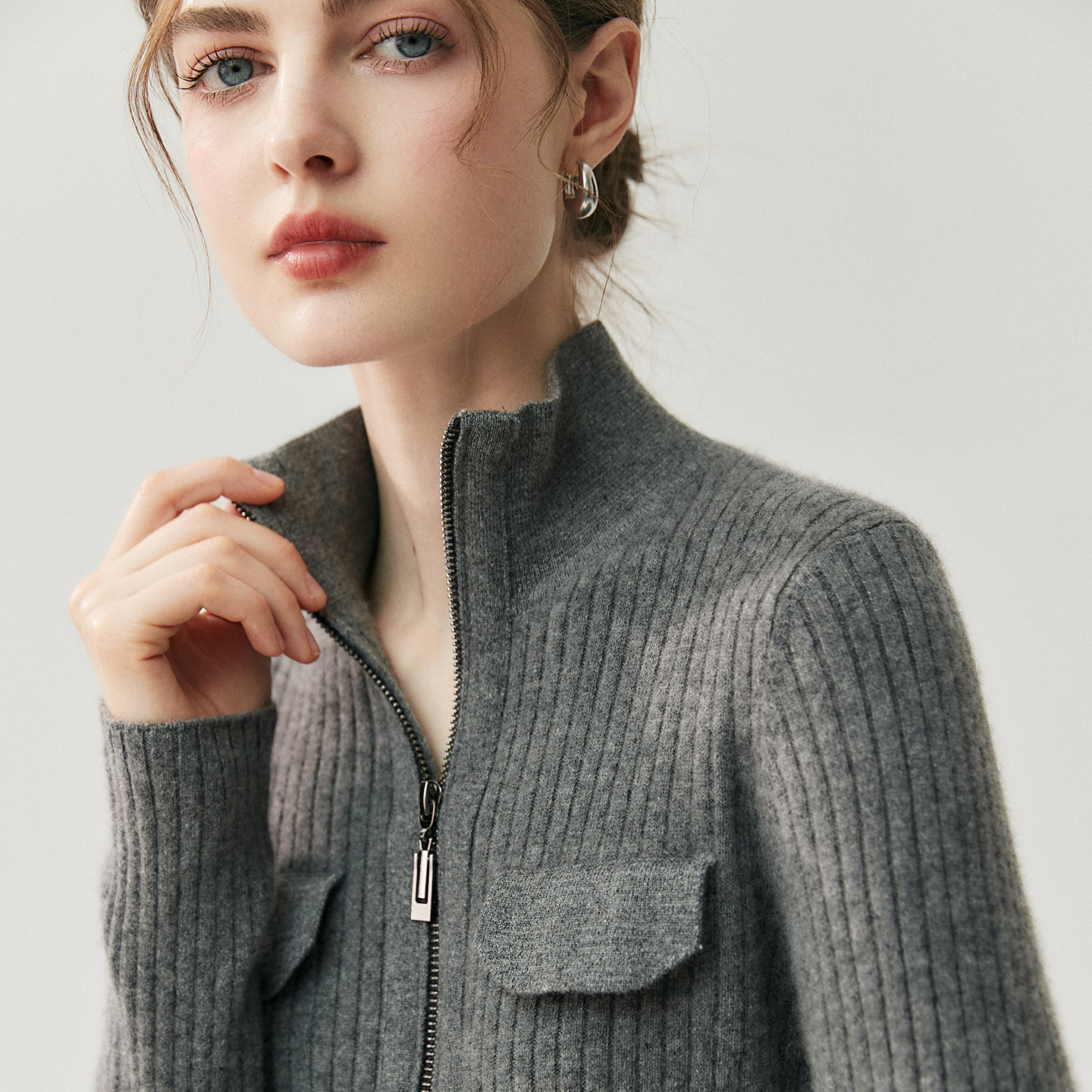 半高领双拉链设计感山羊绒开衫女修身坑条针织毛衣显瘦羊毛衫外套,女装/女士精品,羊绒衫,淘宝优惠券,粉丝福利购,淘宝优惠卷