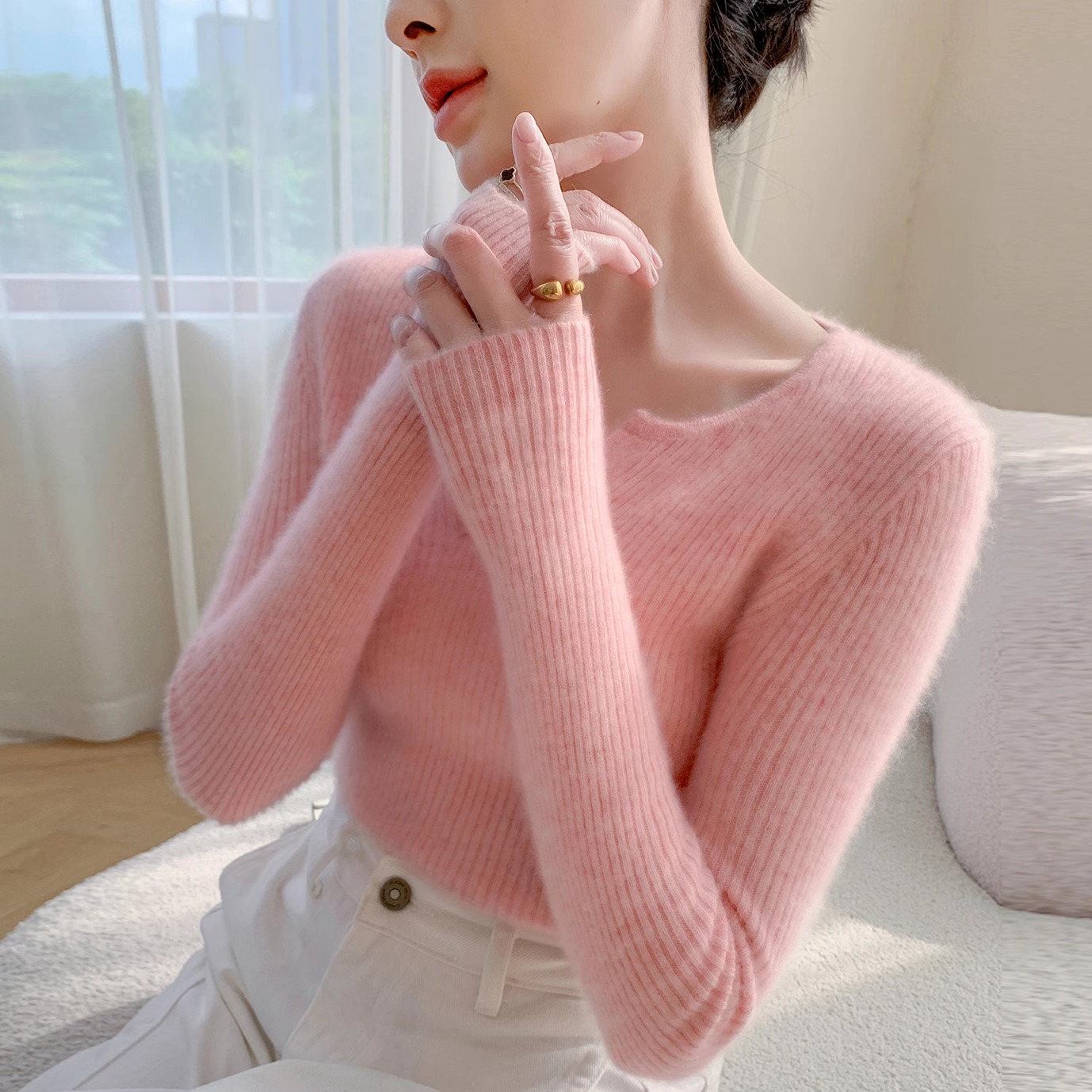 V领高级感山羊绒衫针织毛衣打底