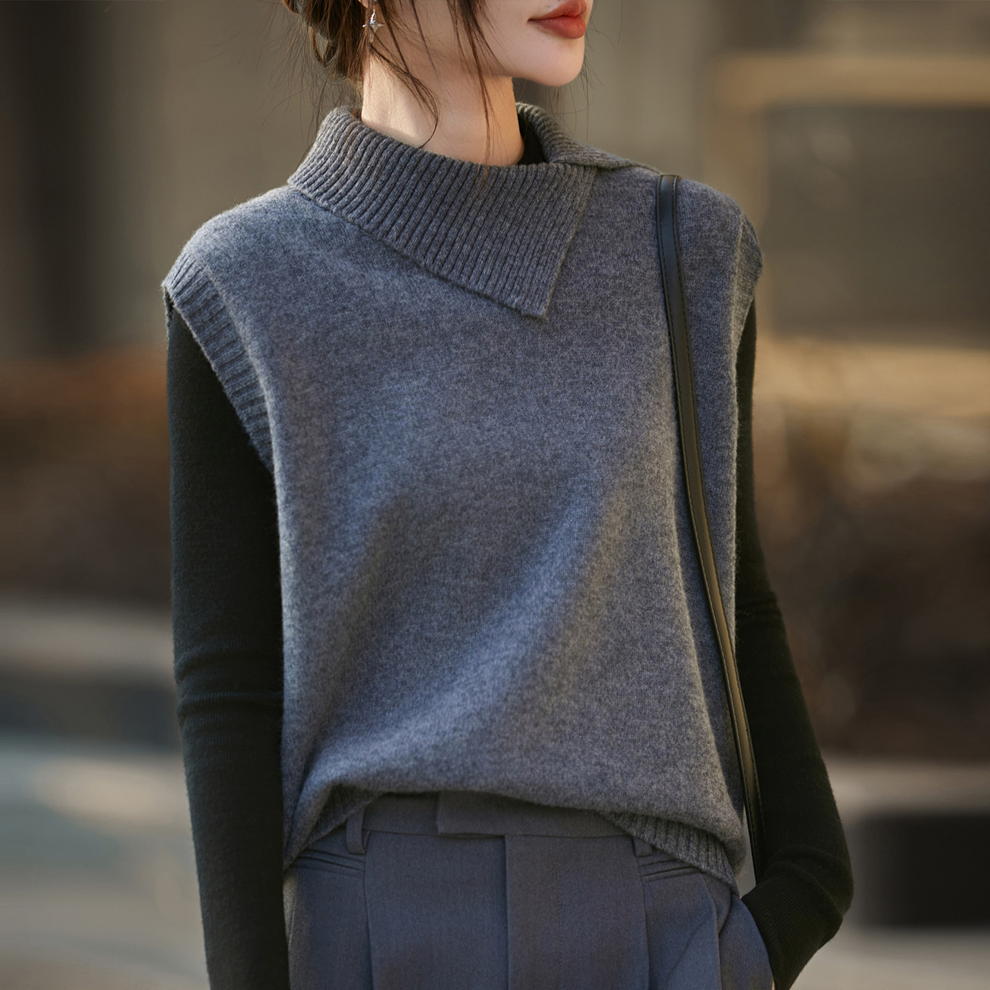 100%美丽诺纯羊毛衫针织马甲女翻领加厚无袖毛衣背心宽松羊绒坎肩