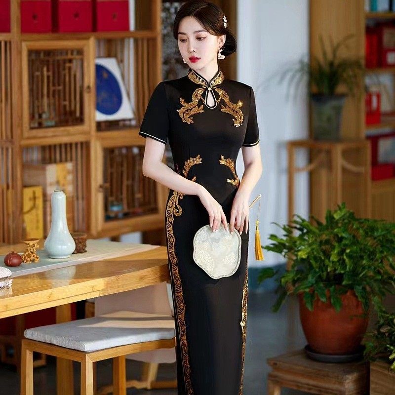 复古表演服长款钉珠演出服