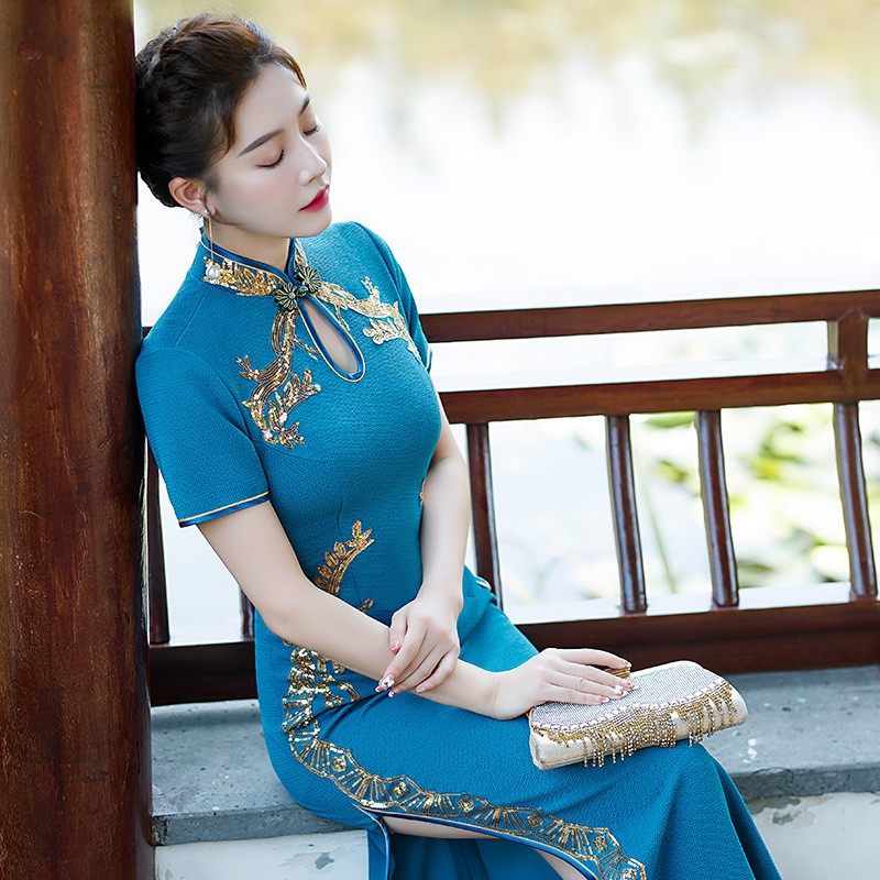 复古走秀长款亮片修身