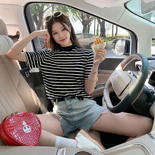 条纹t恤女2026新款短袖黑白千层半袖小衫小立领夏季薄款欧货宽松