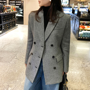 人字纹毛呢西装外套女新款秋冬冬高级感双排扣赫本风羊毛呢子大衣