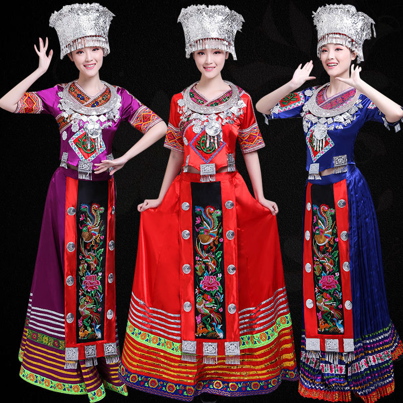 长款百褶裙云南少数民族演出服