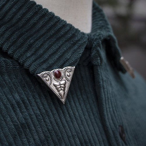 中古风领角夹复古配饰