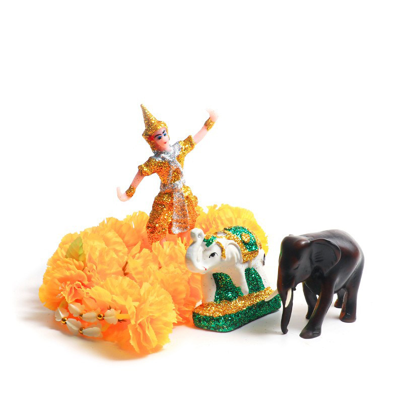 泰国佛牌特色 塑料花环 树脂象 木象 四面 果盘