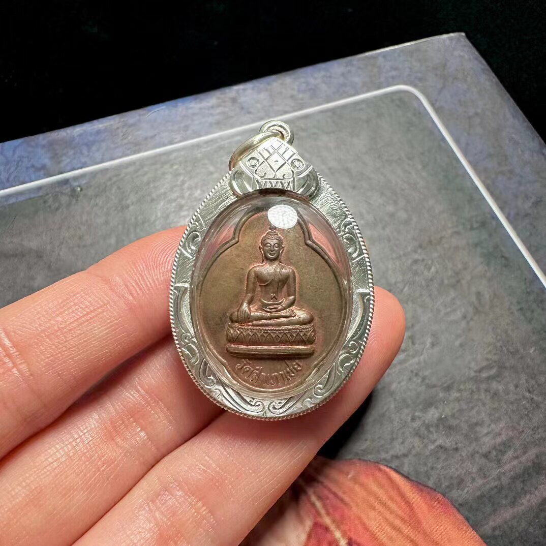 泰国佛牌阿赞通三期督哈纯银壳