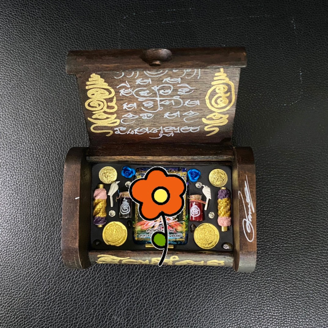 泰国佛牌 阿赞欧查 木质摆件 盒子