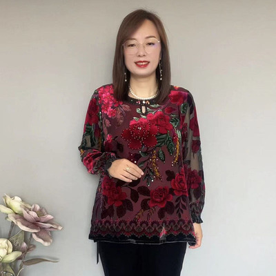 圆领桑蚕丝植绒提花加肥上衣女