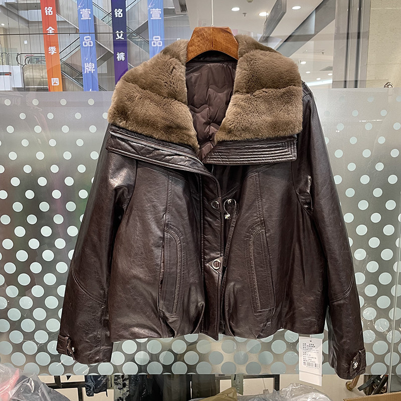 獭兔毛领鹅绒服绵羊皮短款上衣