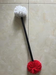 一头白一头红老北京打花棍白色红色毛线头中老年健身舞蹈儿童花棍