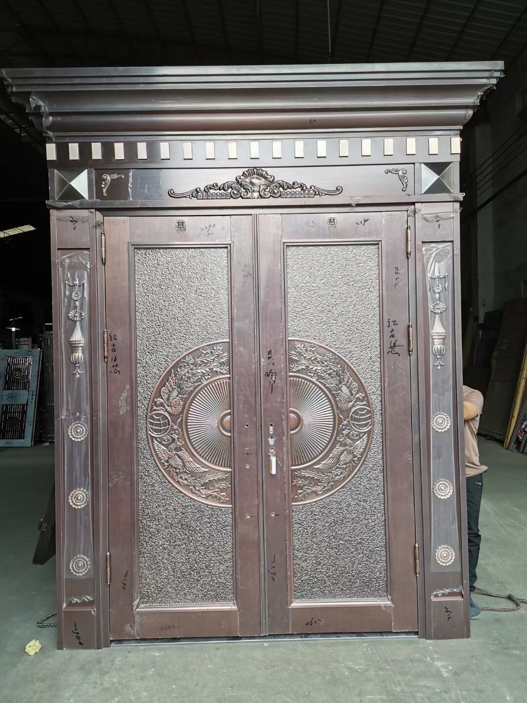 自建别墅304不锈钢皇冠头罗马柱入户门进户门