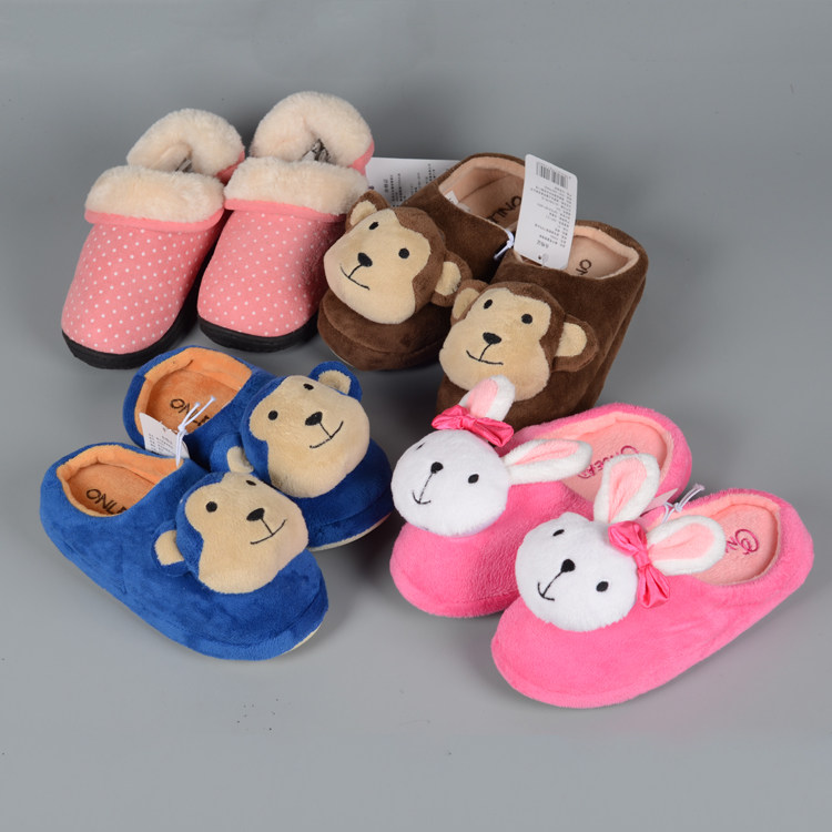 Pantoufles enfants en suède pour hiver - semelle EVA - Ref 1031186 Image 1